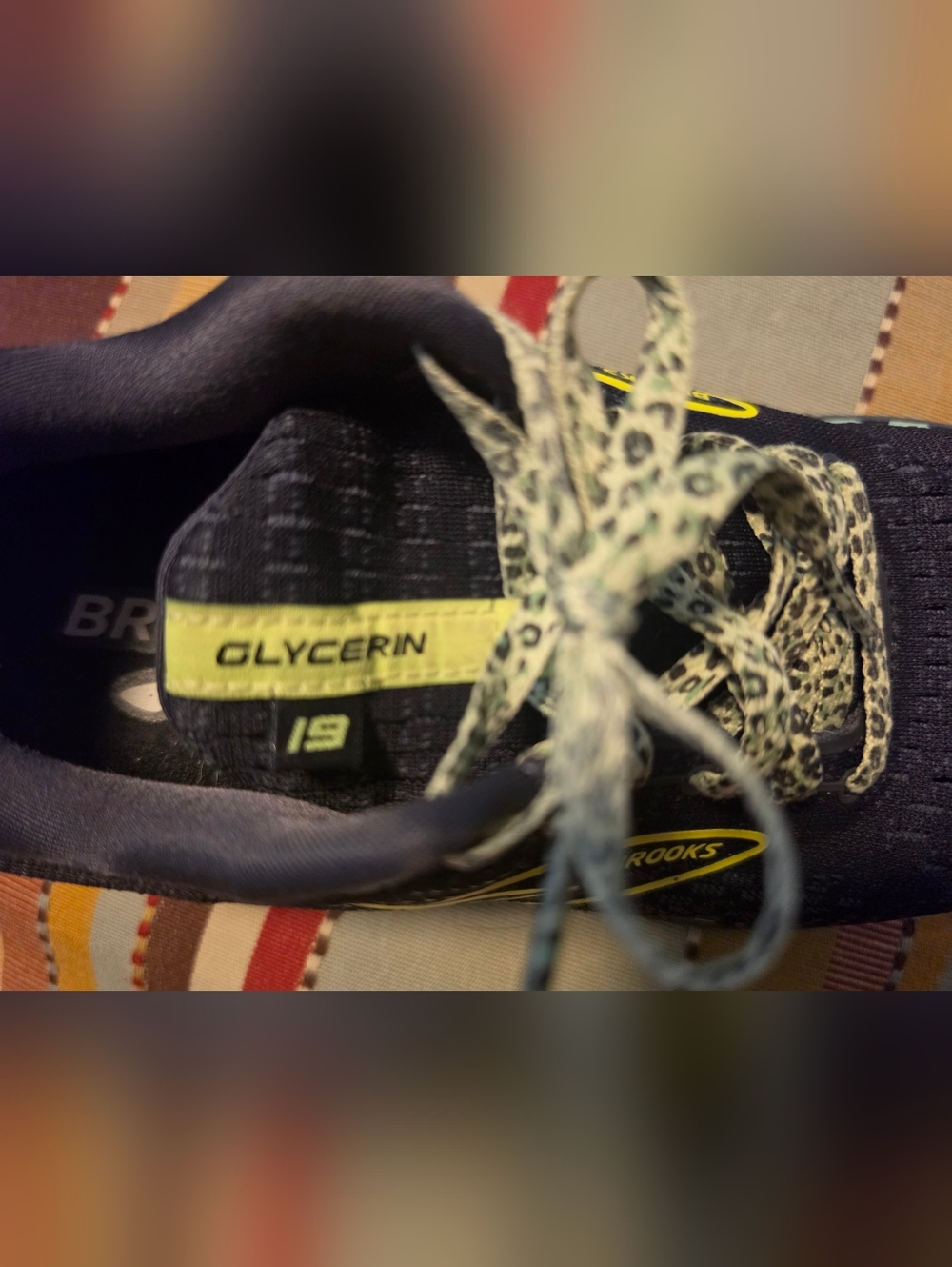 Brooks Women's Black Neon Yellow & Mint Athletic Running Shoes - Picture 8 of 8